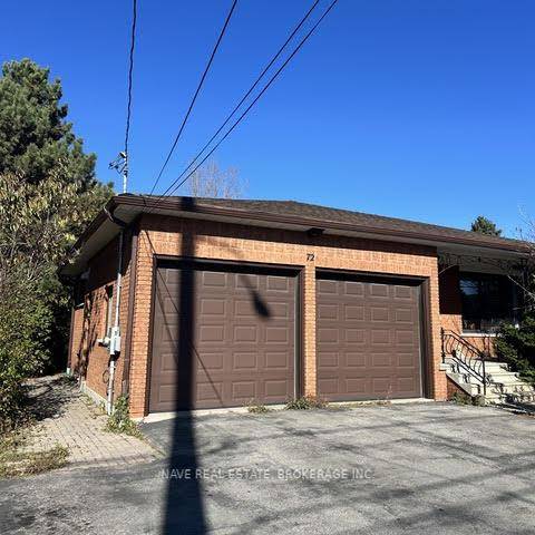 Beautiful 2 Bedroom, Hardwood Flooring, 3 Pc Bathroom, Very Convenient Location, Walk To Yonge St, Close To Schools, Parks, Transit, Shopping And Highways.