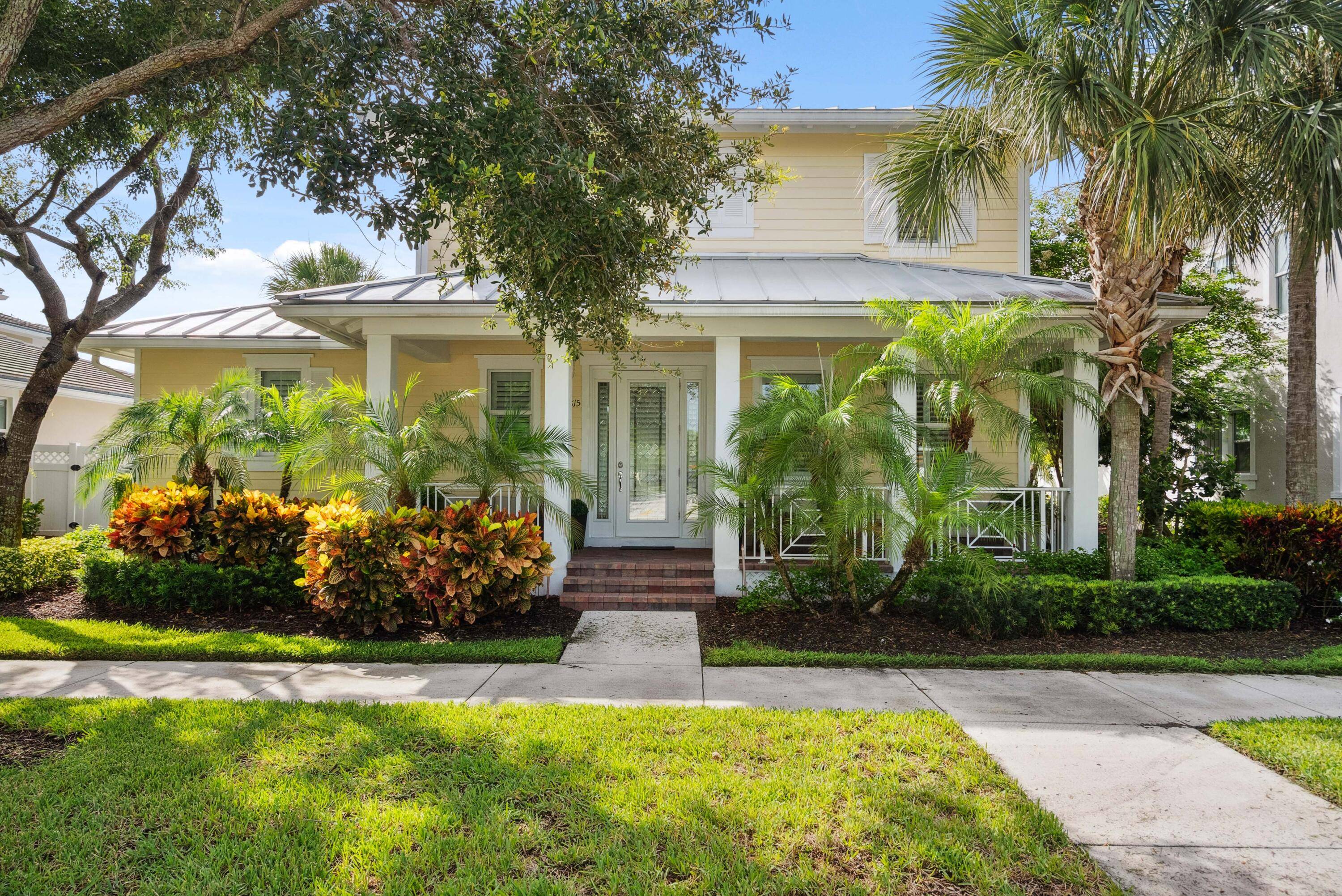 Beautiful 4BD office, 3. 5BA rental in Windsor Park at Abacoa.