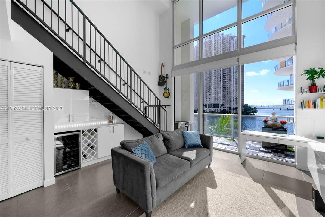 Beautiful and spacious two story loft with breathtaking views of Biscayne Bay and the Miami River.