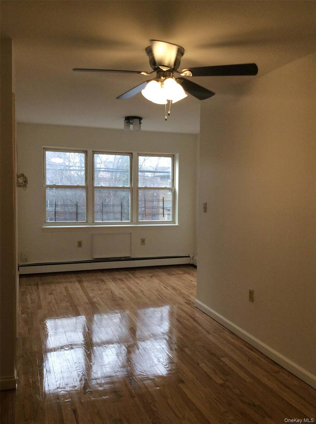 Welcome to Apartment 2 at 2726 Kingsbridge Terrace !