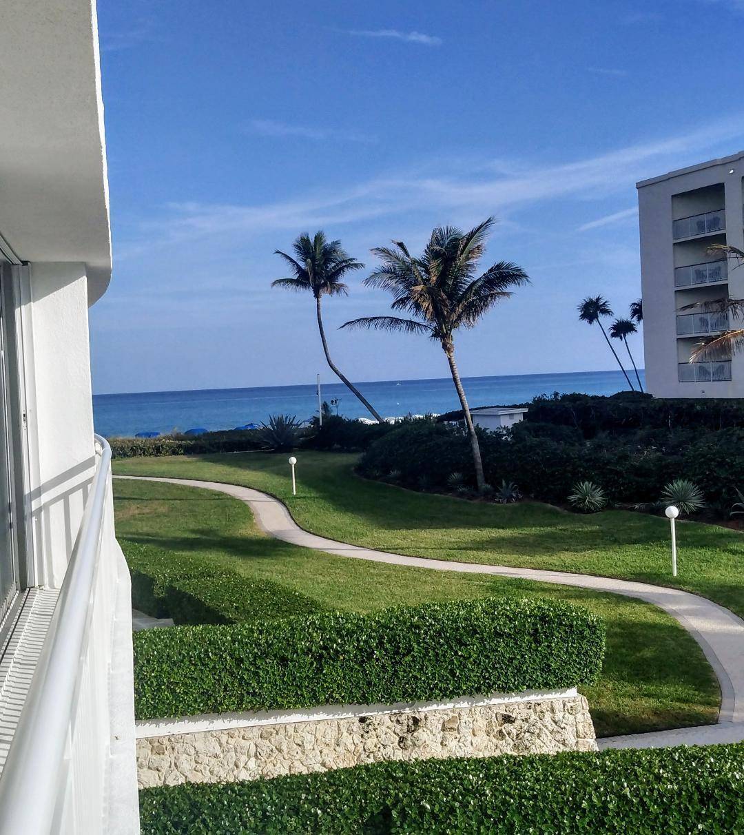 PRICED RIGHT for your 1 Bedroom 1 Bath Condo with pool, wide ocean cabanas on Beach.