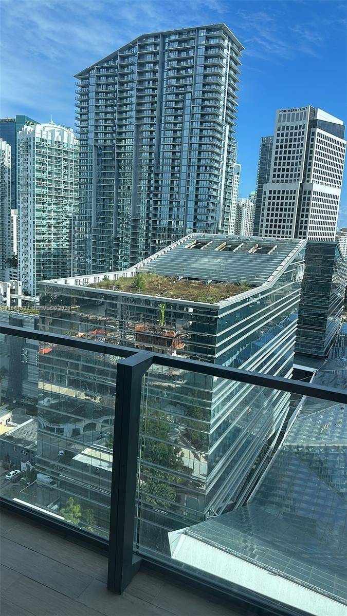 Rise Brickell City Center, amazing views, 2 Bedrooms and 2.