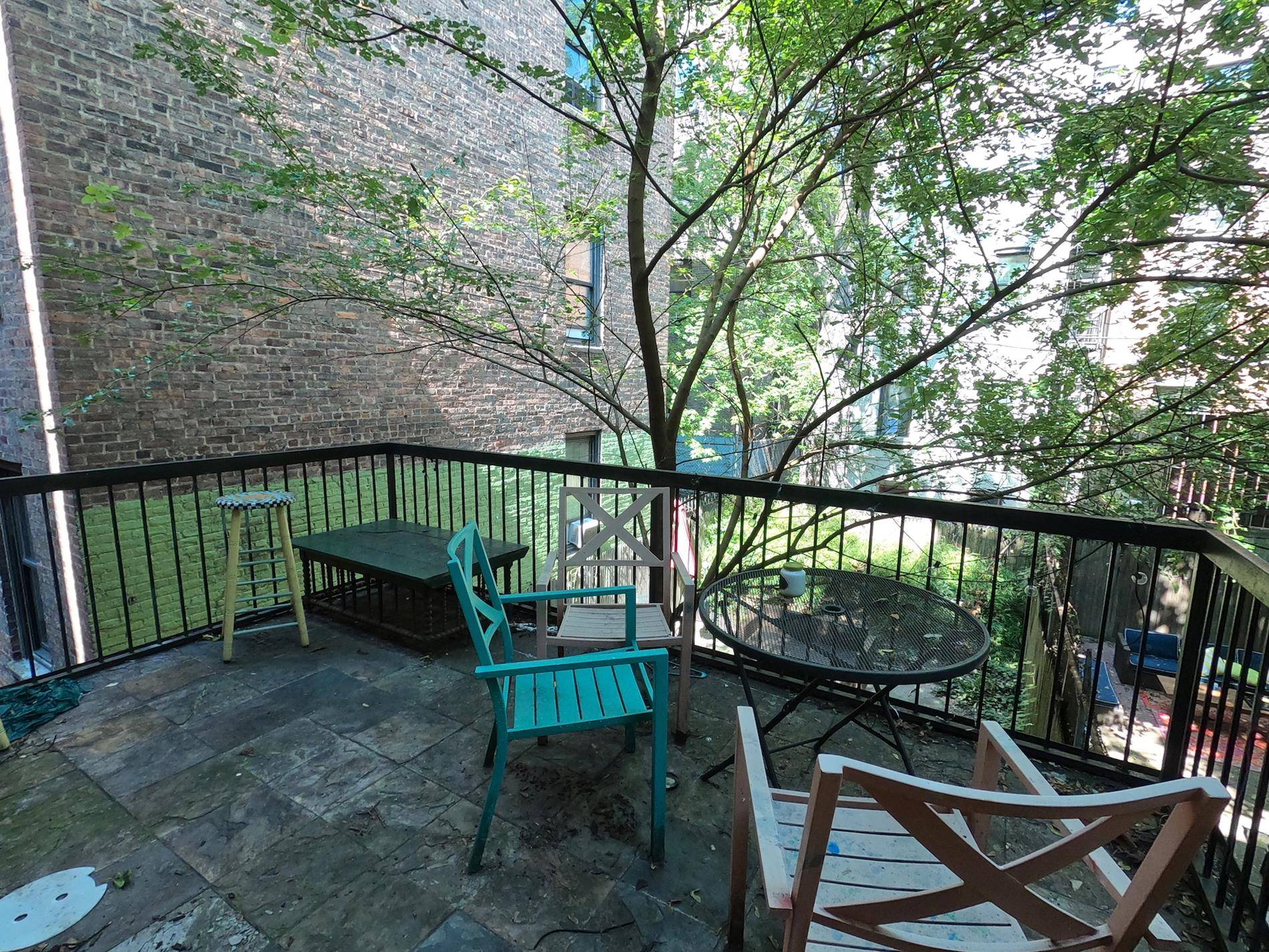 Real three bedroom two bathrooms with a PRIVATE DECKWhole floor of a brownstone buildingBeautiful, spacious apartment with condo finishes !