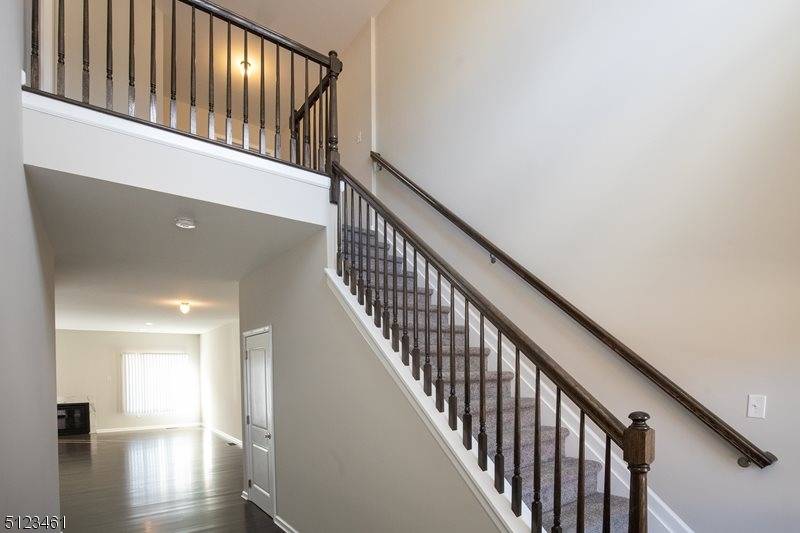 Newer townhouse complex, Mountain Way in one of Parsippany's most sought out neighborhoods !