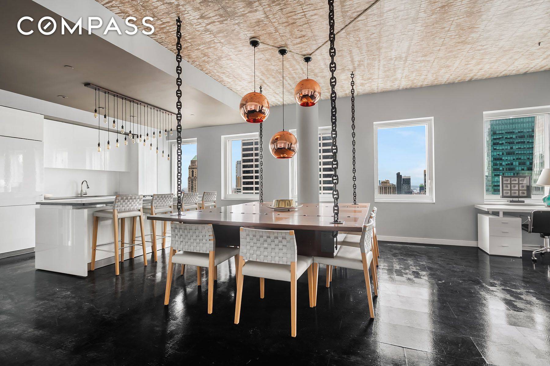 Extraordinary penthouse in the heart of Manhattan.