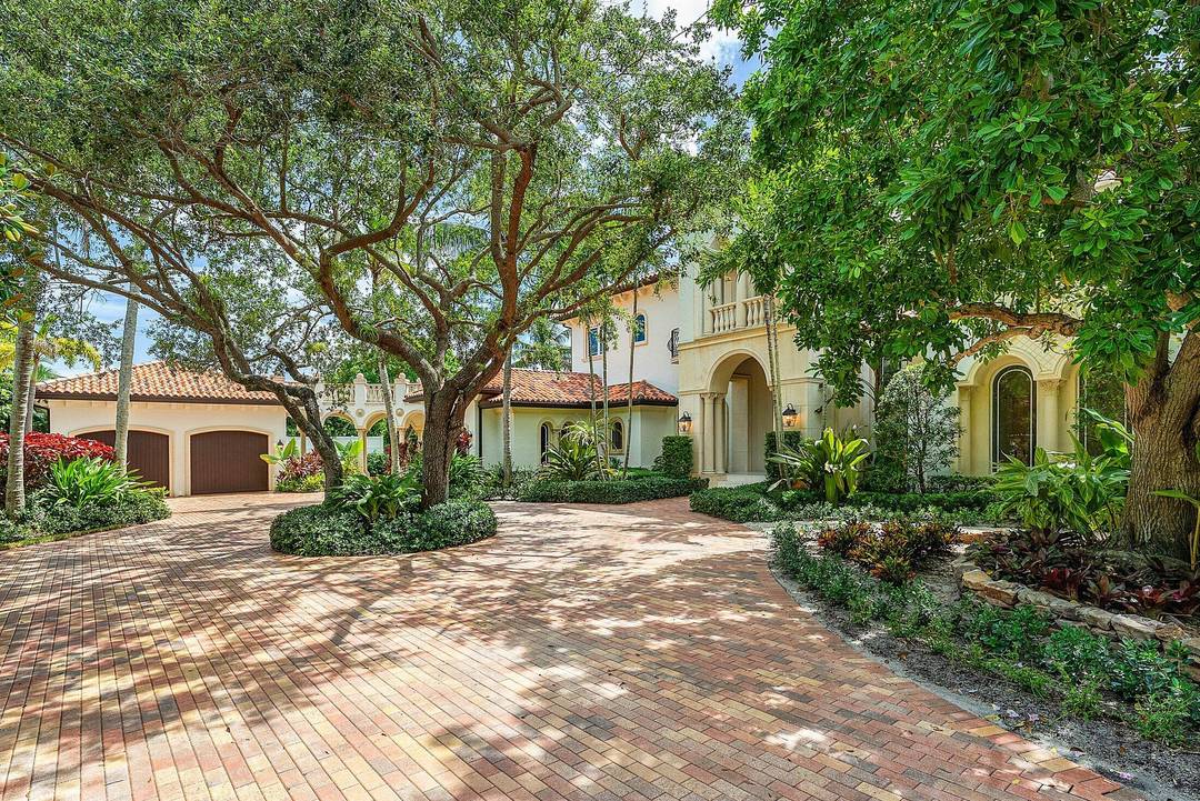 Situated at the end of a quiet cul de sac in East Delray's highly coveted Lake Ida neighborhood, this extraordinary custom estate presents a rare opportunity to enjoy uncompromising privacy, ...