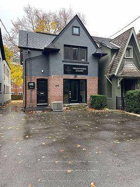 Office Professional Showroom Workshop space in a unique standalone building located in the heart of Casa Loma South Hill area, with 3 car parking.