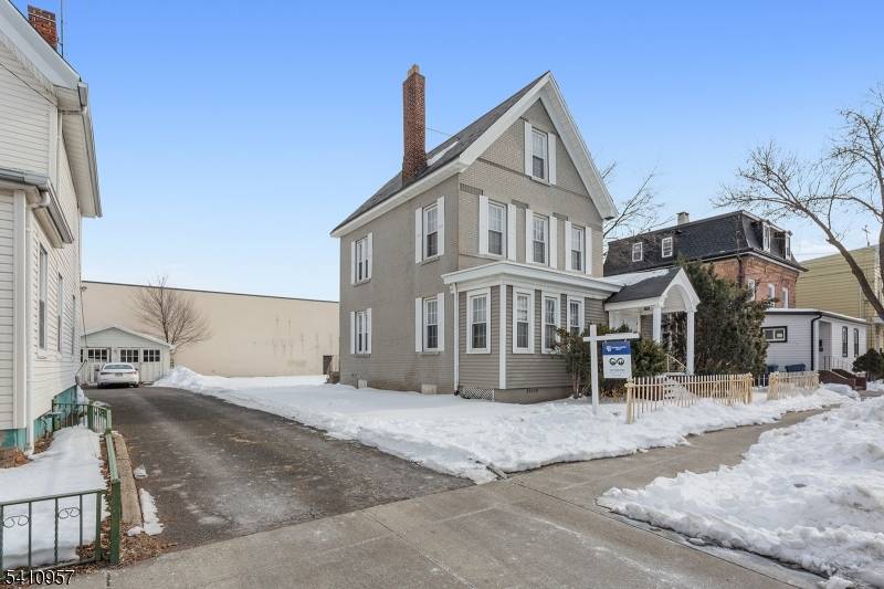 Customer remarks Previously a law office, this 1900 sq ft turn of the century building is ready for its next phase of life !