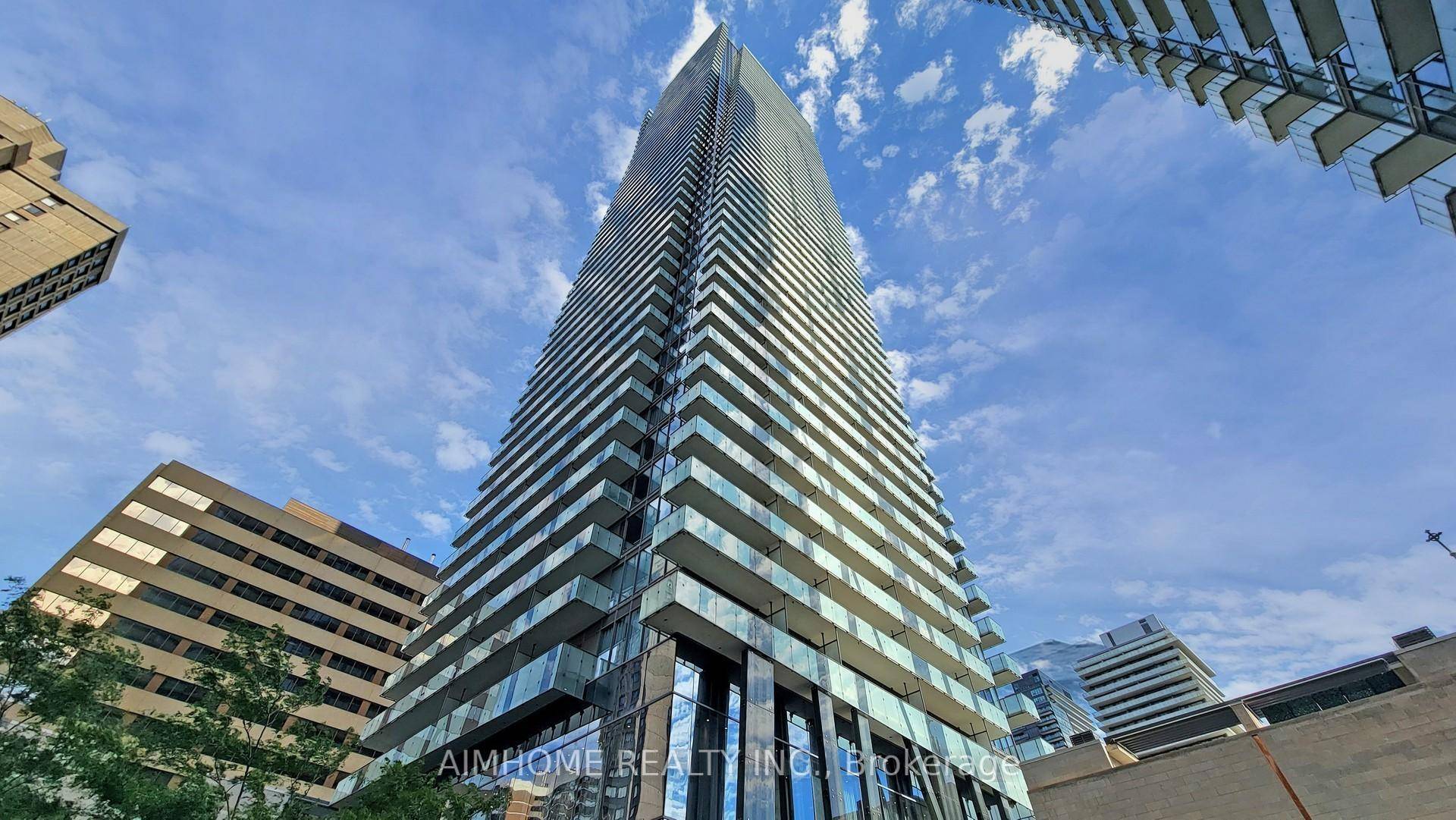 The High Rise Luxury Boutique Present By The Pemberton Group, Locate Inside The University Of Toronto, Near By Bay amp ; Bloor St.
