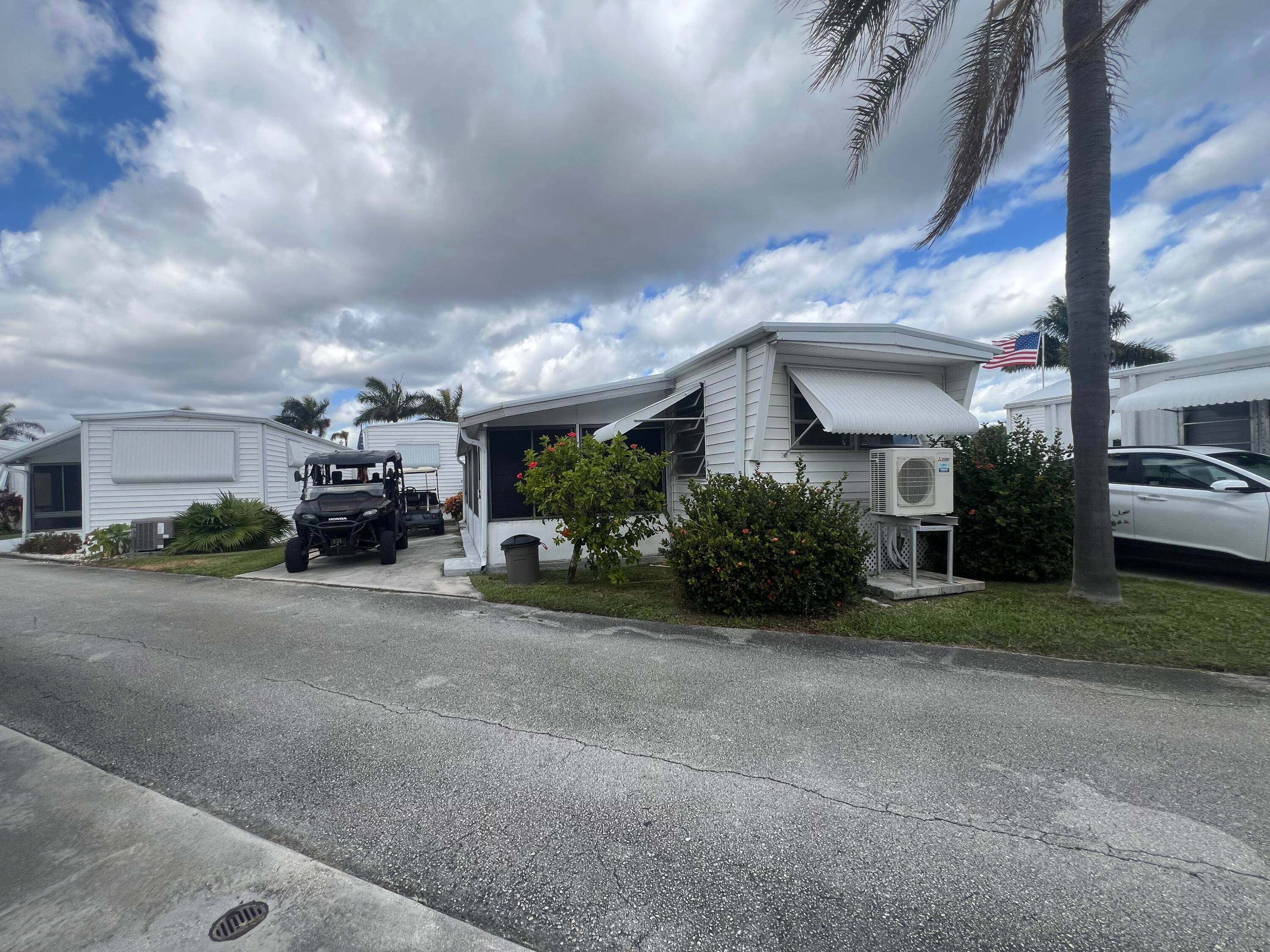 This unit is in a great location in Briny Breezes boasting 27 shares of stock.