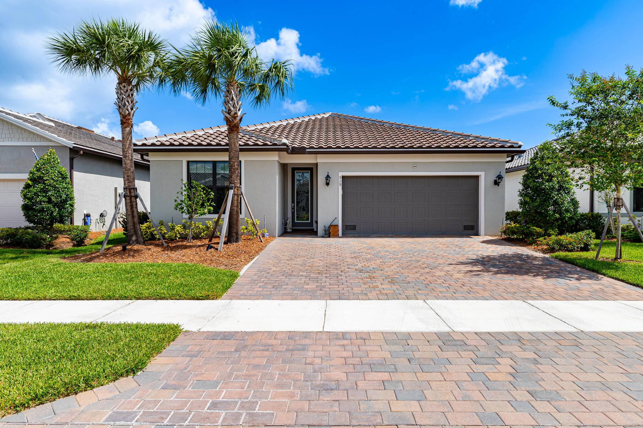 Welcome Home to this beautiful 3 bedroom 2 bath home located in Veranda Gardens !