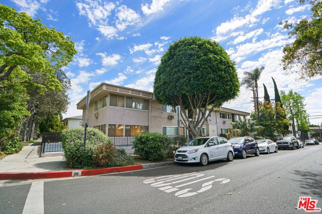 1116  N SPAULDING AVE Hollywood Hills East LA