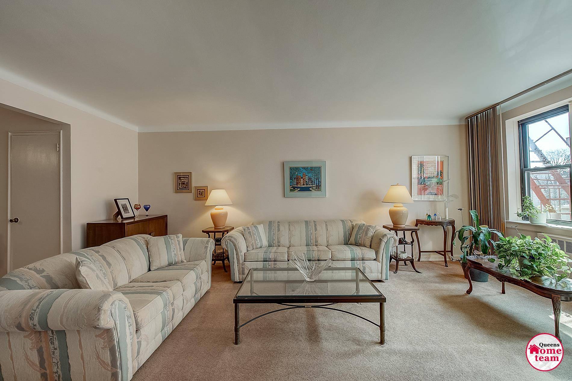 416 at the Betsy Ross in Briarwood is a spacious 3 bedroom 2 bathroom layout that is very rarely available in the area.
