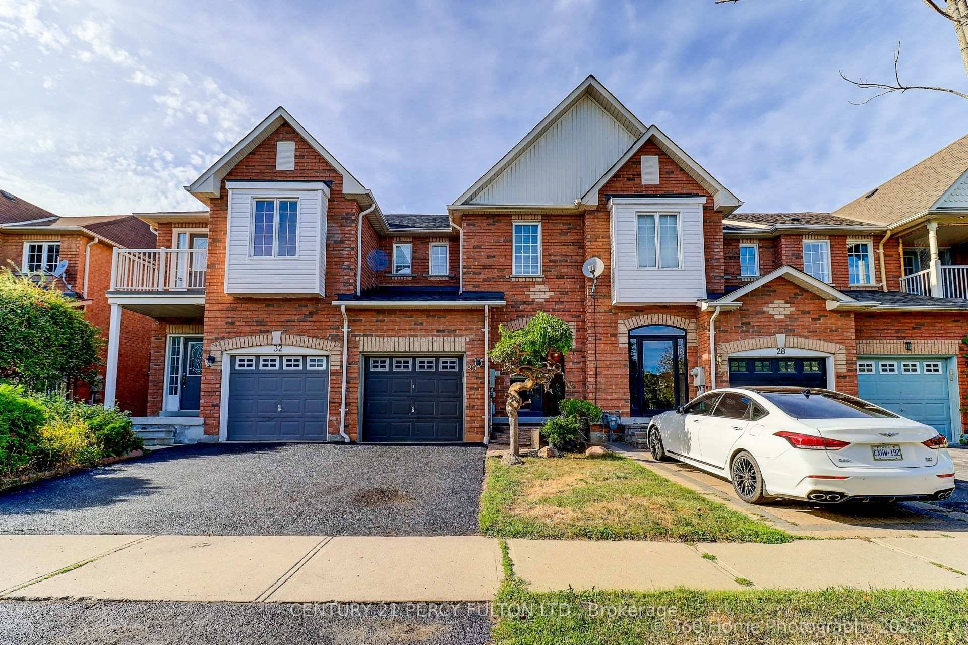 Sensational Freehold Townhome In Desirable S.