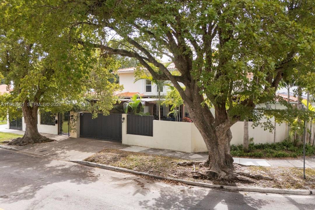 Located in The Roads, one of Miami s most desirable amp ; centrally located neighborhoods, this 5 bedroom, 4 bath Spanish style corner lot residence offers rare scale, character, amp ...