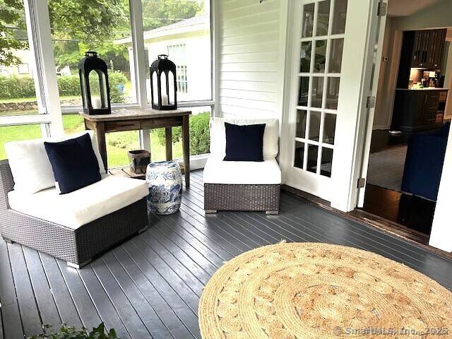 3 BED 2. 1 BATH 2, 526 SQFT This fully renovated 1850 antique home is located on a large level property with beautiful gardens within 1.