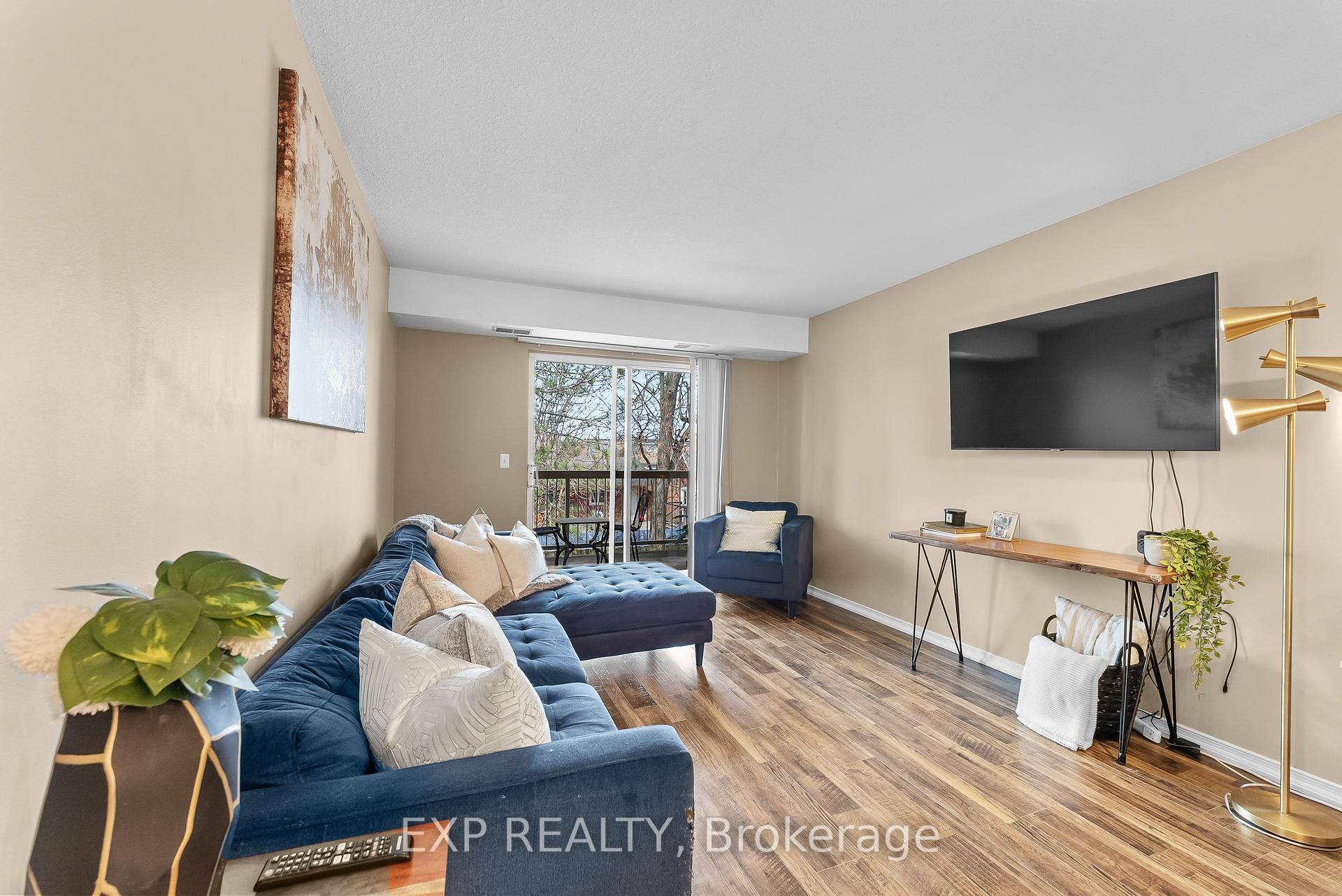 Step into comfort and style in this beautifully updated 2 bedroom, 1 bathroom condo.