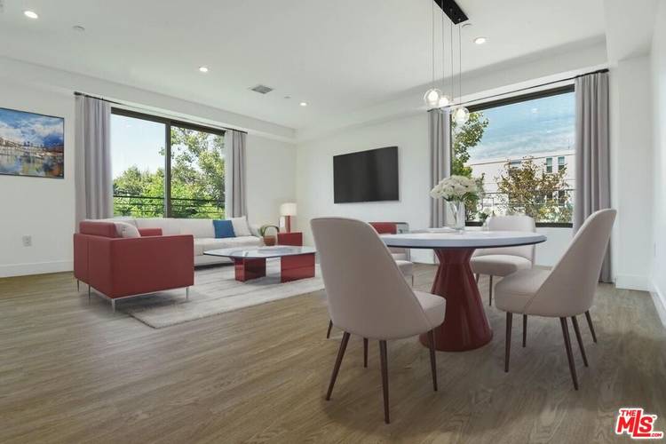 1206 N Sycamore Ave 3BR Hancock Park La