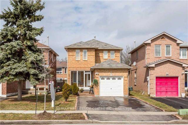 Fantastic all brick detached home available for lease in a highly desirable neighborhood.