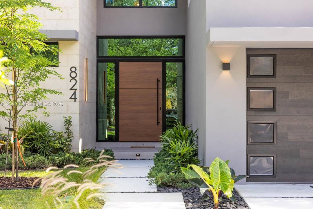 Discover next level living in a newly built designer residence in the Village of Biscayne Park, one of Miami s most coveted boutique enclaves.