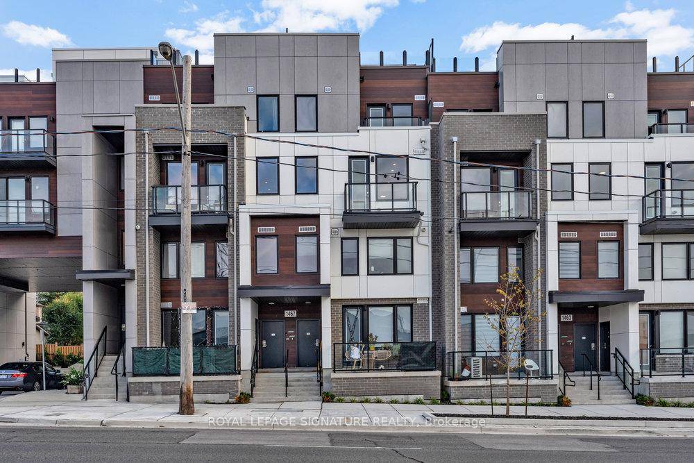 Discover refined contemporary living in a stylish, impeccably managed boutique residence tucked within the highly sought after Topham neighbourhood one of East York's most connected, vibrant, and community minded enclaves ...