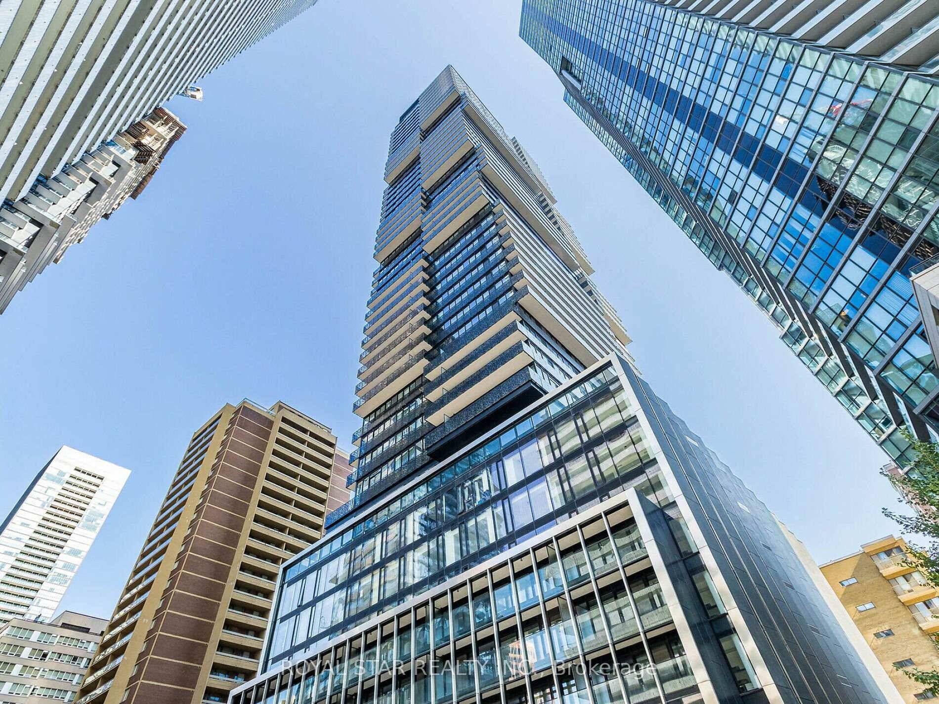 Experience Luxury Condo Living At The Prestigious 55 Charles St In Yorkville The Heart of Downtown Toronto.