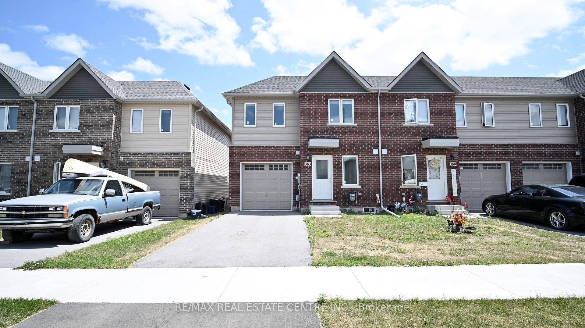 Gorgeous End Unit Townhouse, Built In 2022, With 1 Driveway And 1 Garage Parking.