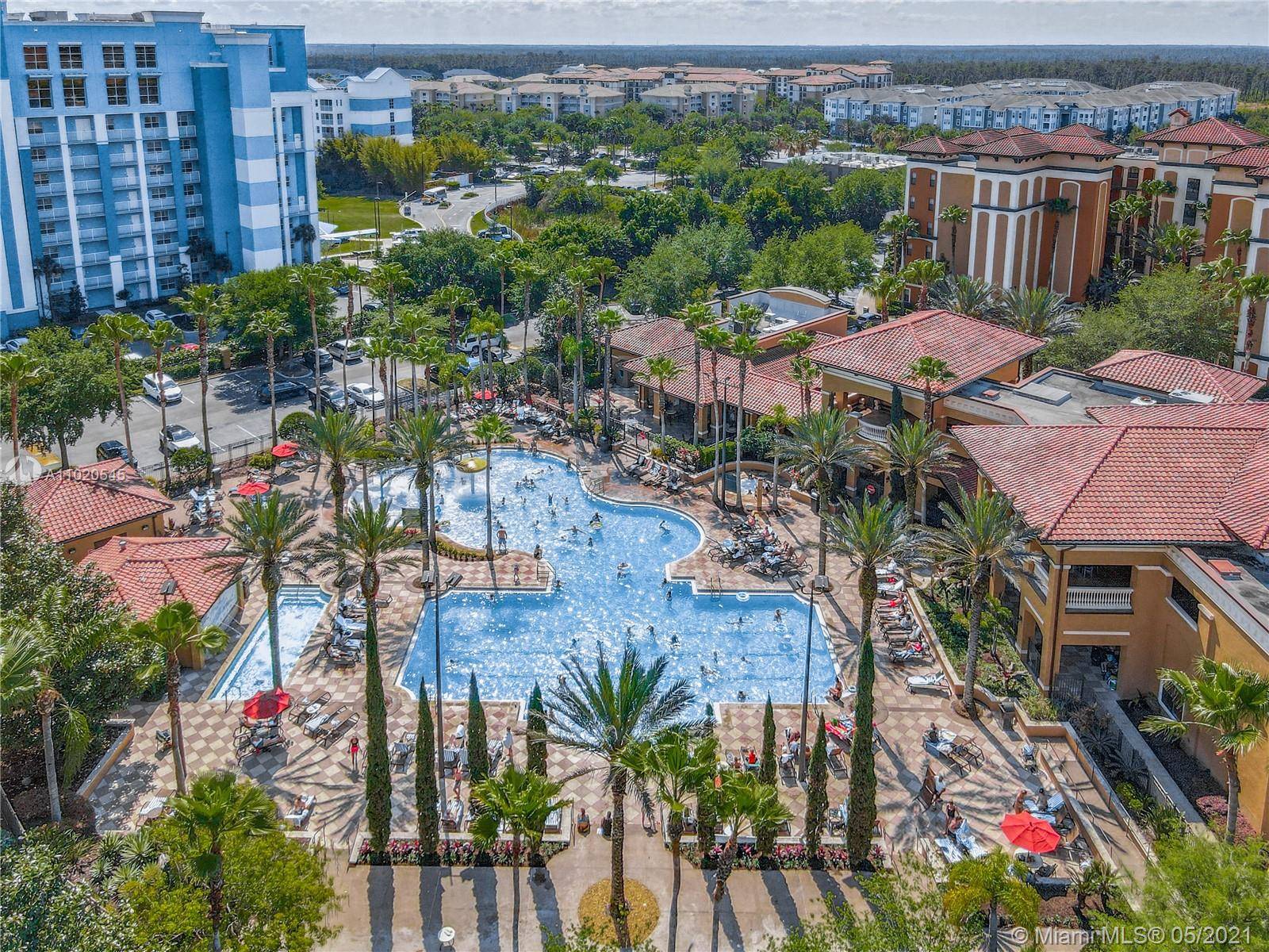 HUGE OPPORTUNITY ! Gorgeous and recently renovated 3 BR, 2 Full BA Condo in FLORIDAYS RESORT ORLANDO, a Luxury condominium style Resort awarded top 3 on TripAdvisor s BEST OF ...