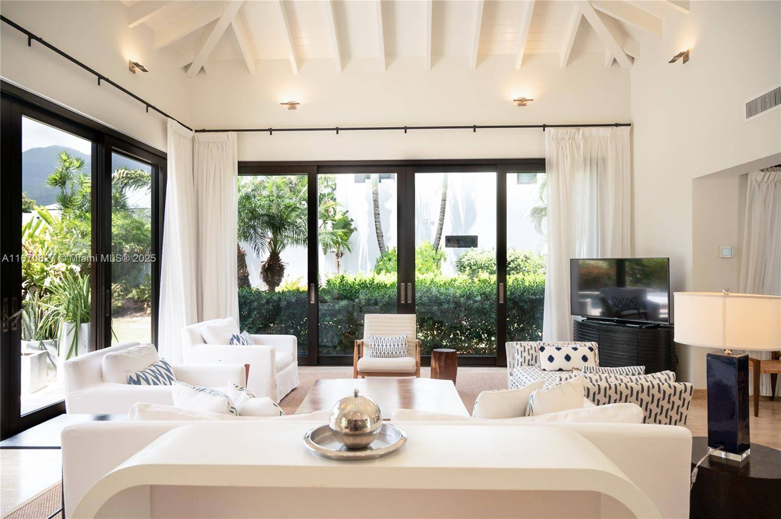 Welcome to Villa 2013 in Nevis within the marvelous sanctuary of the Villas at Pinney s Beach.