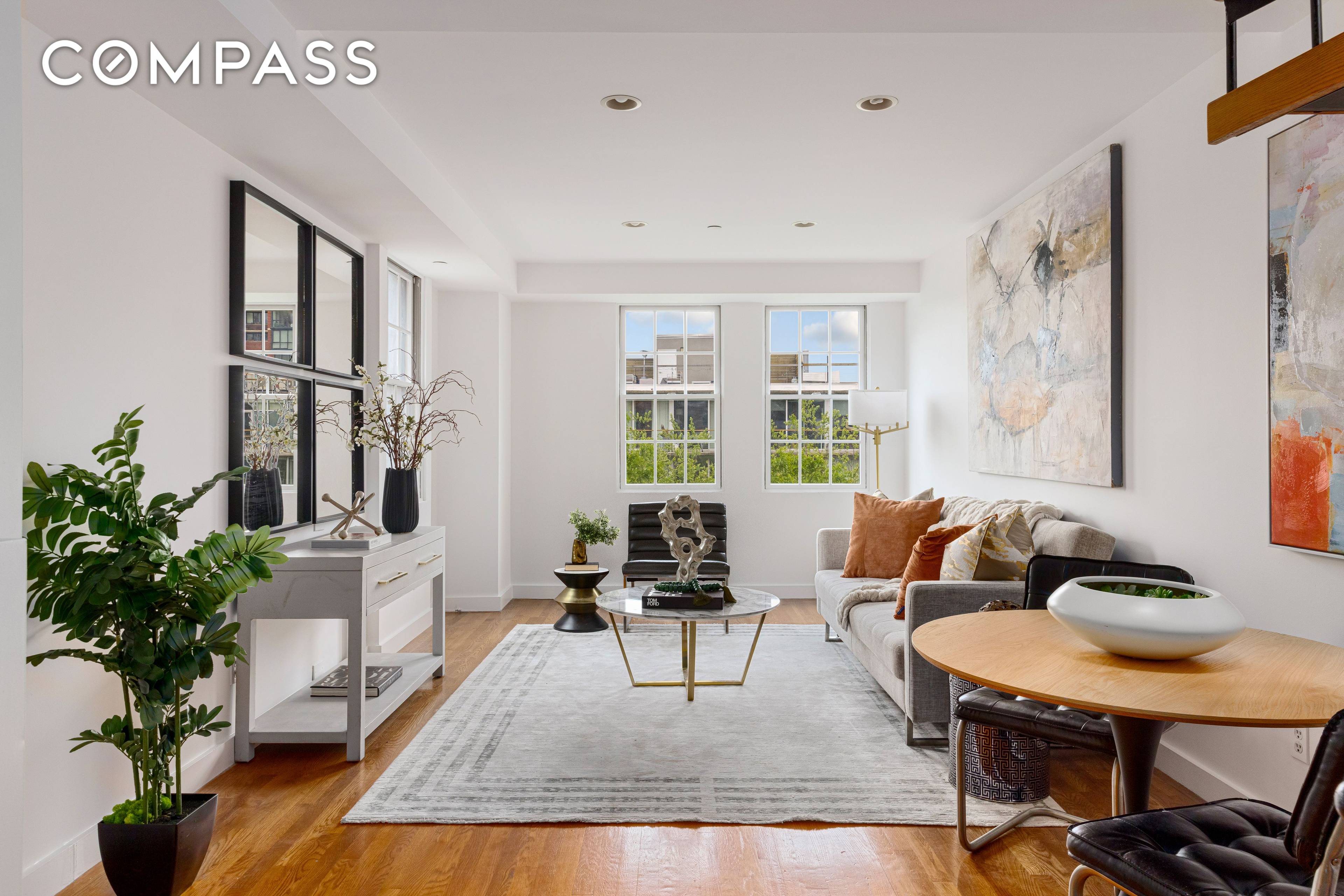 Modern Duplex Condo with Private Roofdeck !