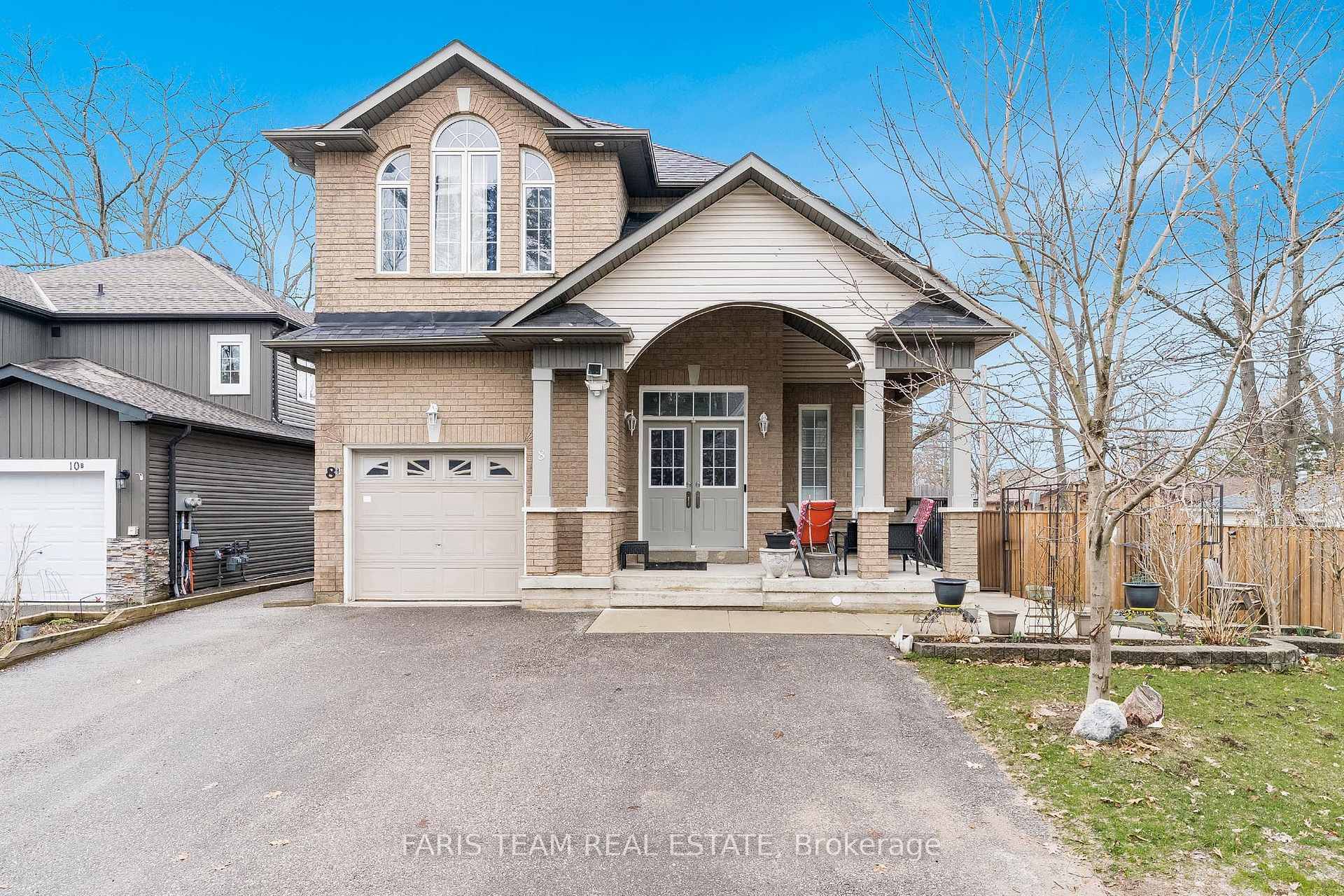 Top 5 Reasons You Will Love This Home 1 Exquisite raised bungalow complete with a legal apartment with a private separate entrance and an inviting three bedrooms on the main ...