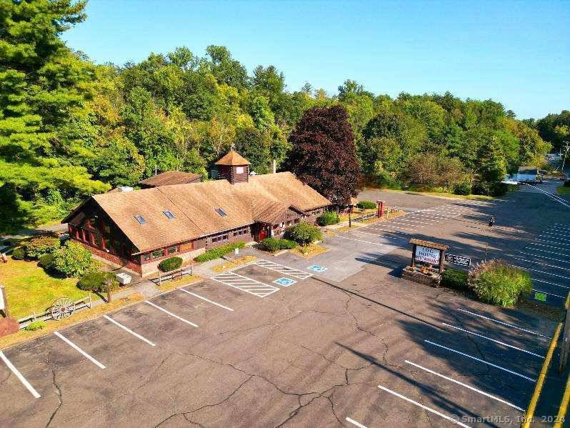 PRIME commercial opportunity in Barkhamsted, CT !