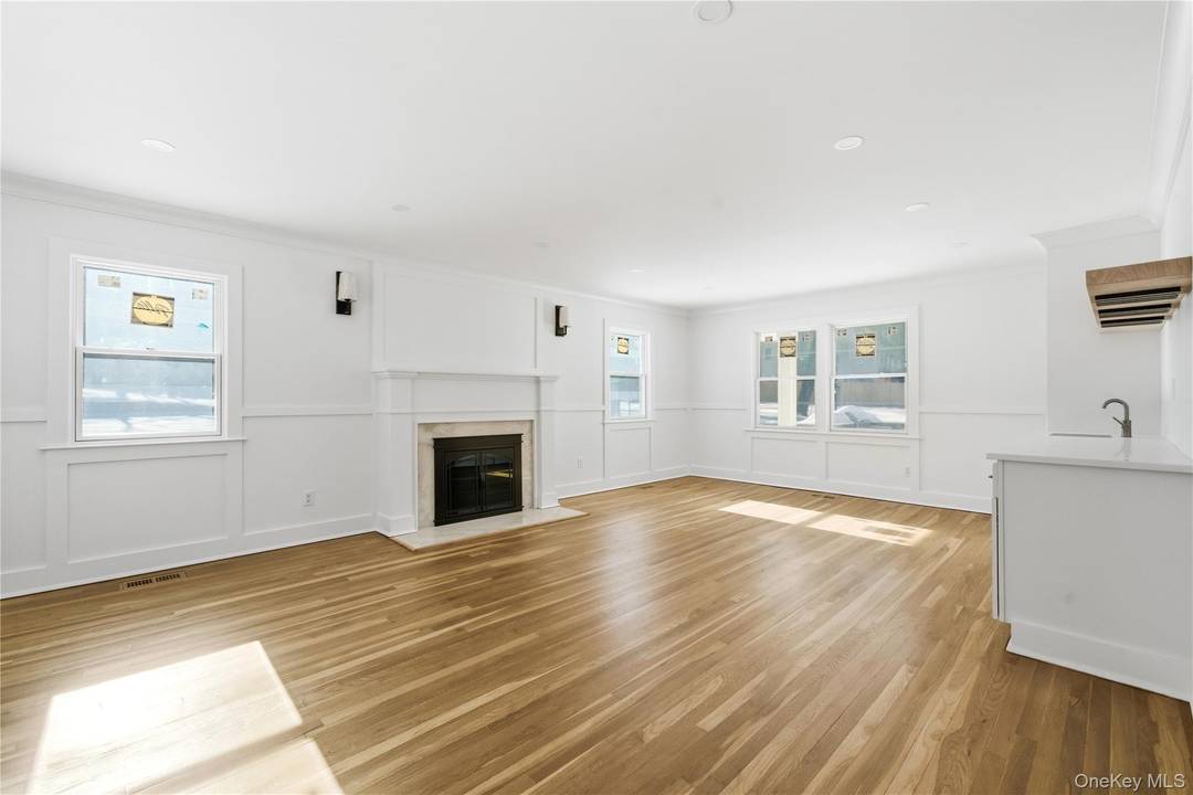 Welcome to Courtside Manor !