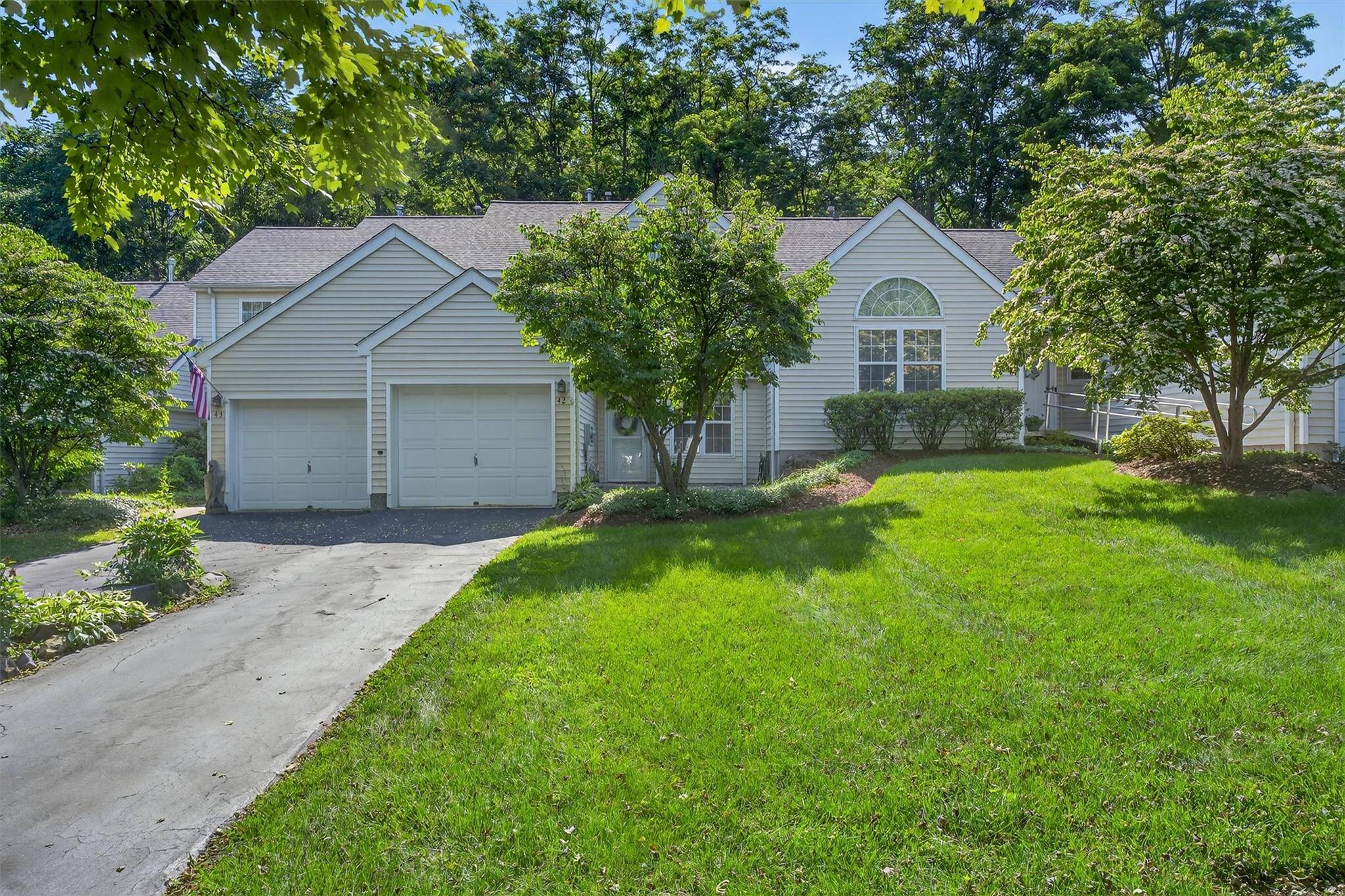 Pride of ownership shines in this beautifully remodeled 2022 townhome, located in the highly coveted Stonebridge community.