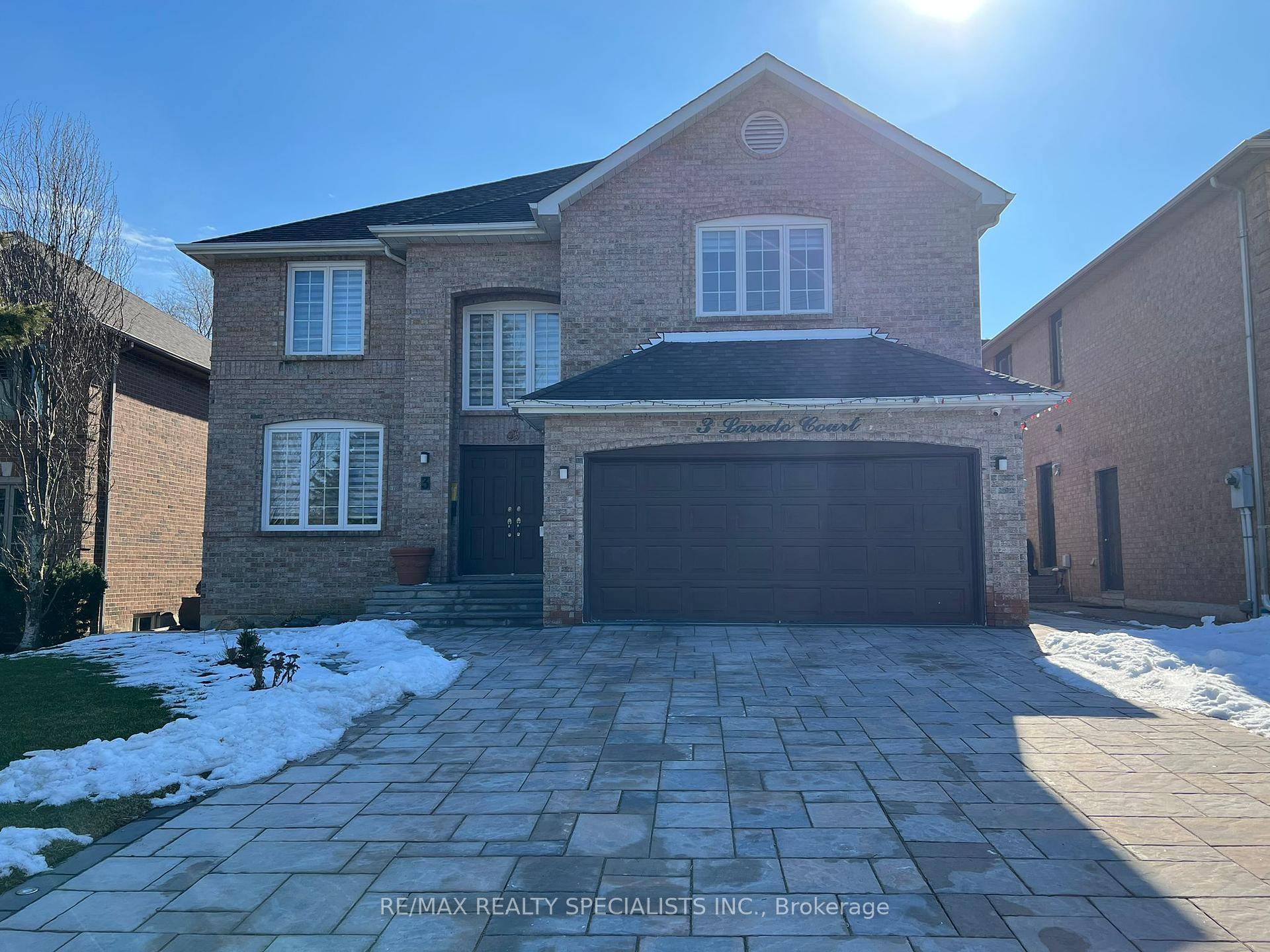 Beautiful 2 Bedroom Legal Basement property with a separate entrance Located In A Newtonbrook East Community in North York.