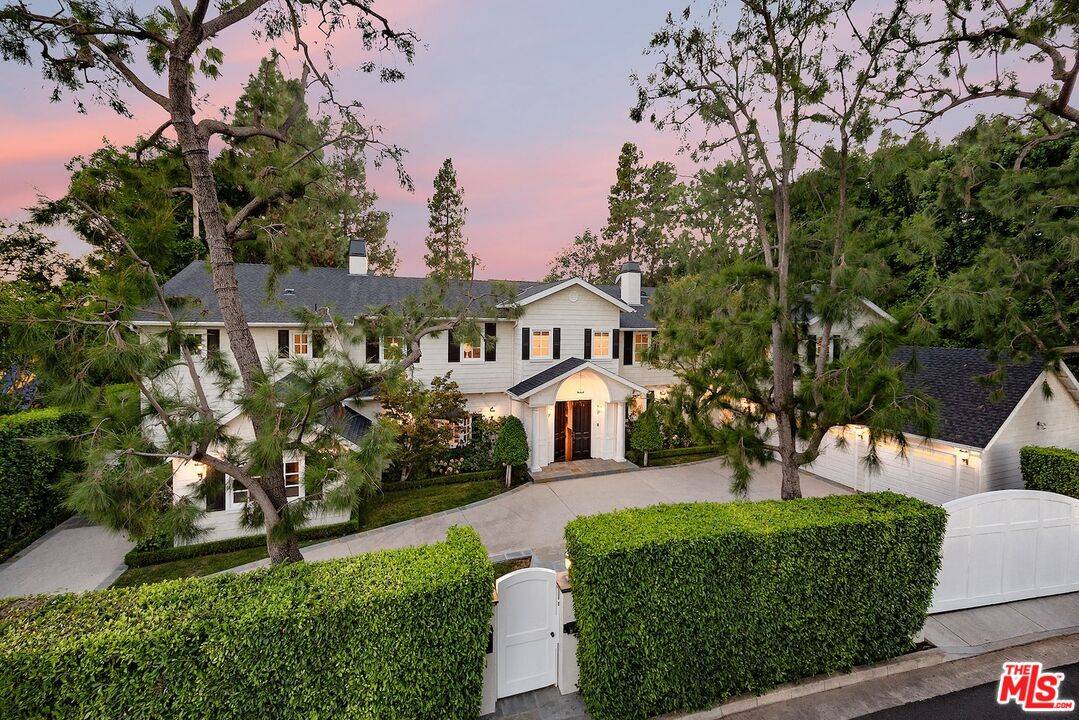 655 N Faring Rd 6BR Bel Air La