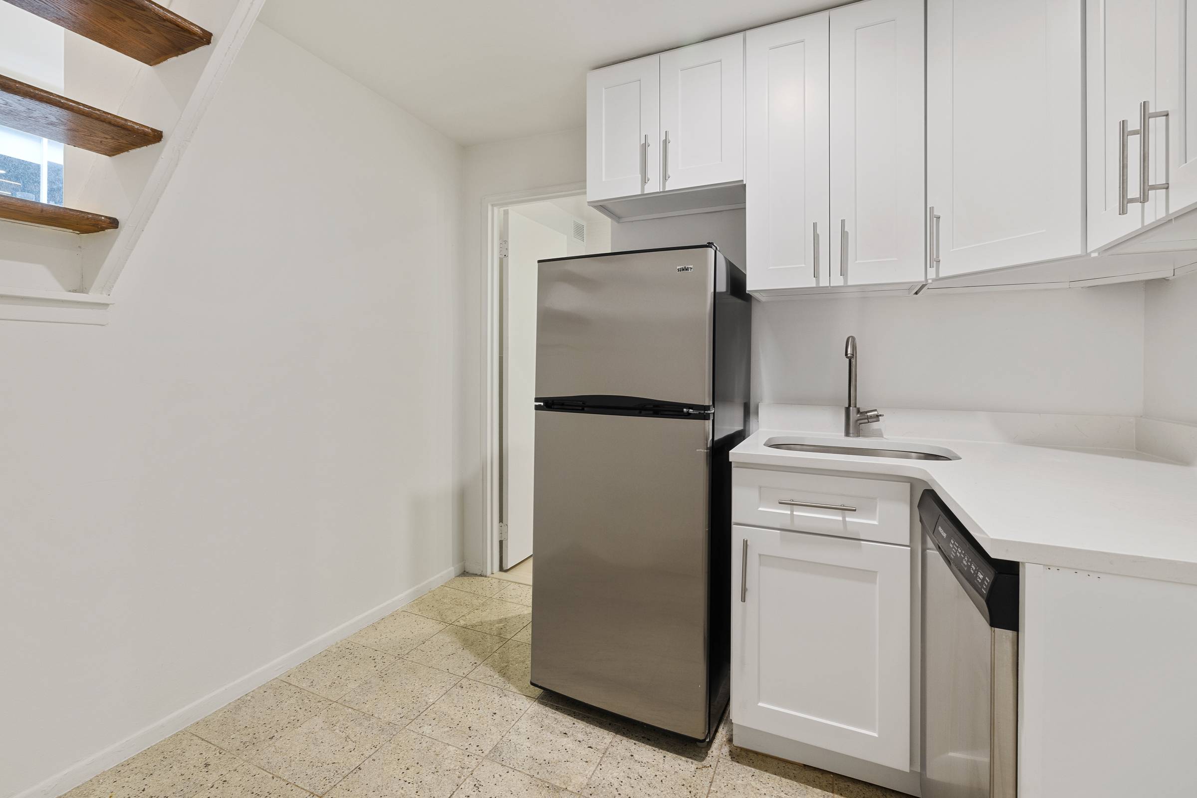 Spacious One Bedroom One Bath Triplex Loft on a high floor with Southern Exposure.