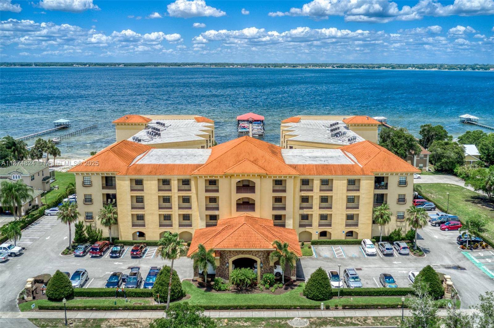 Discover refined living in this fully furnished resort style condo, blending international charm with modern comfort.