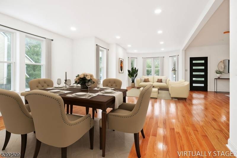 Fully renovated Colonial in the desirable 7 Oaks neighborhood of Orange.