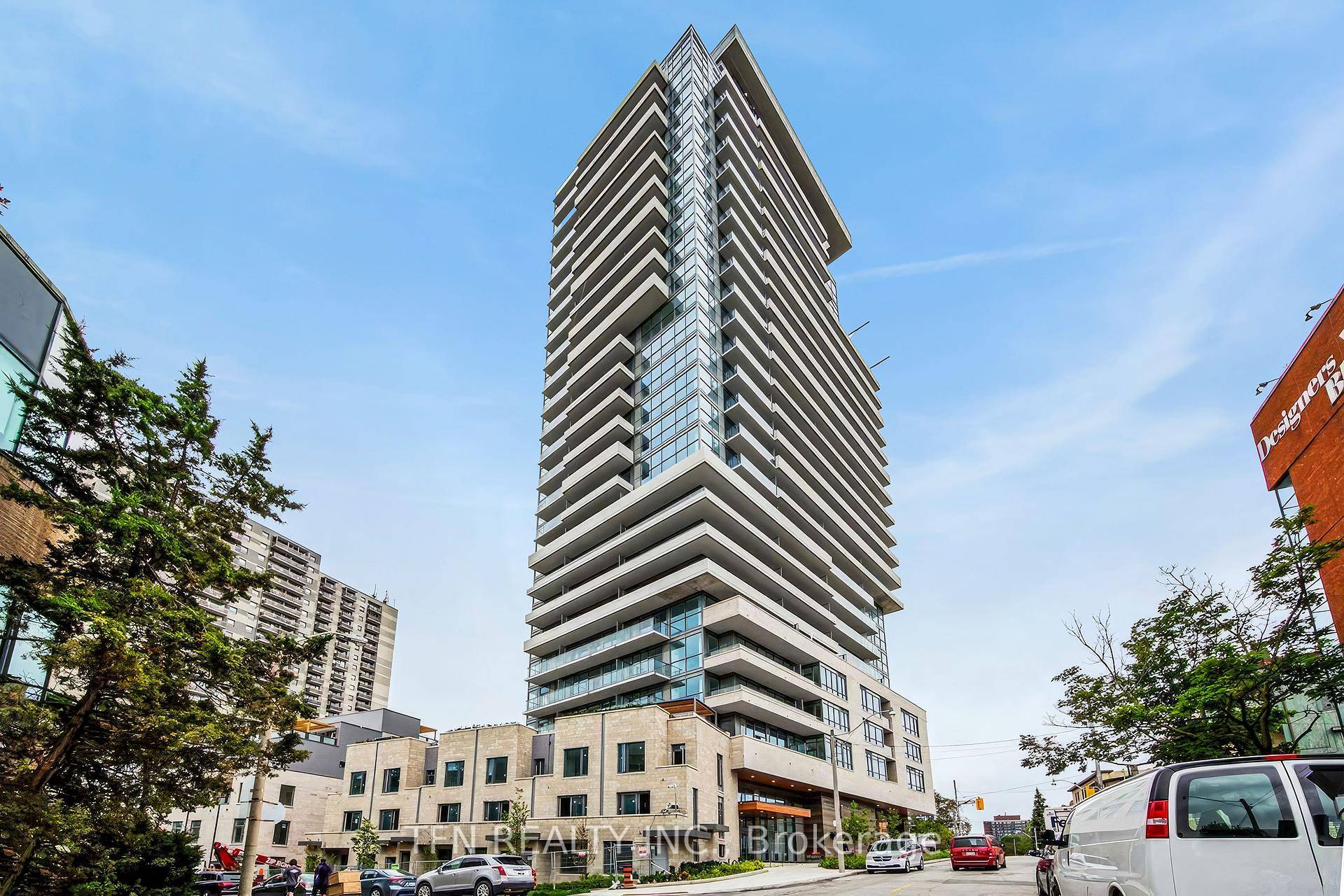 Spacious 3 Study condo with 1, 200 sq.