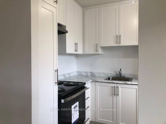 Welcome Home To This Sparkling Bachelor 1 Bath.