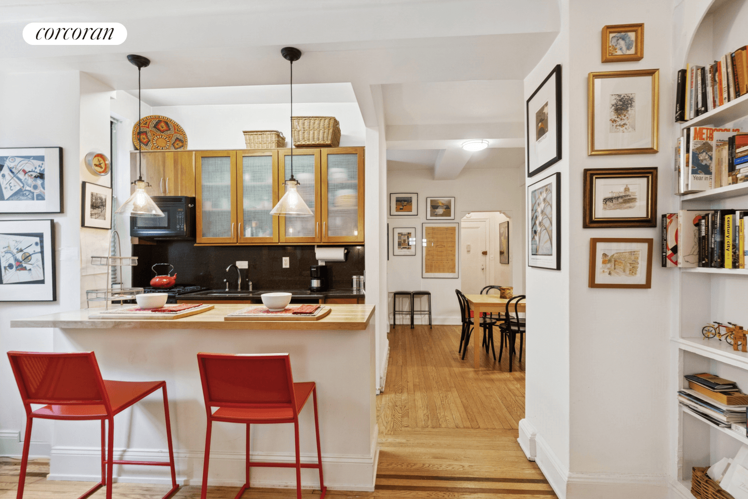 INCREDIBLY LARGE PREWAR STUDIO !