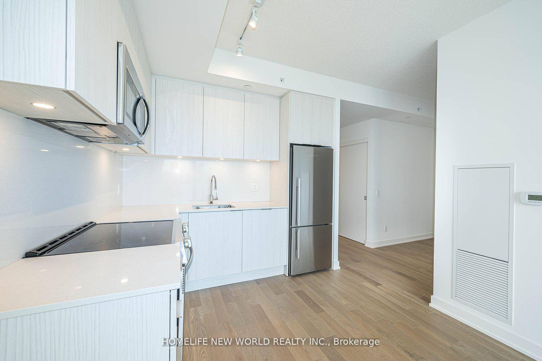 3 Yr Old Luxury Building.