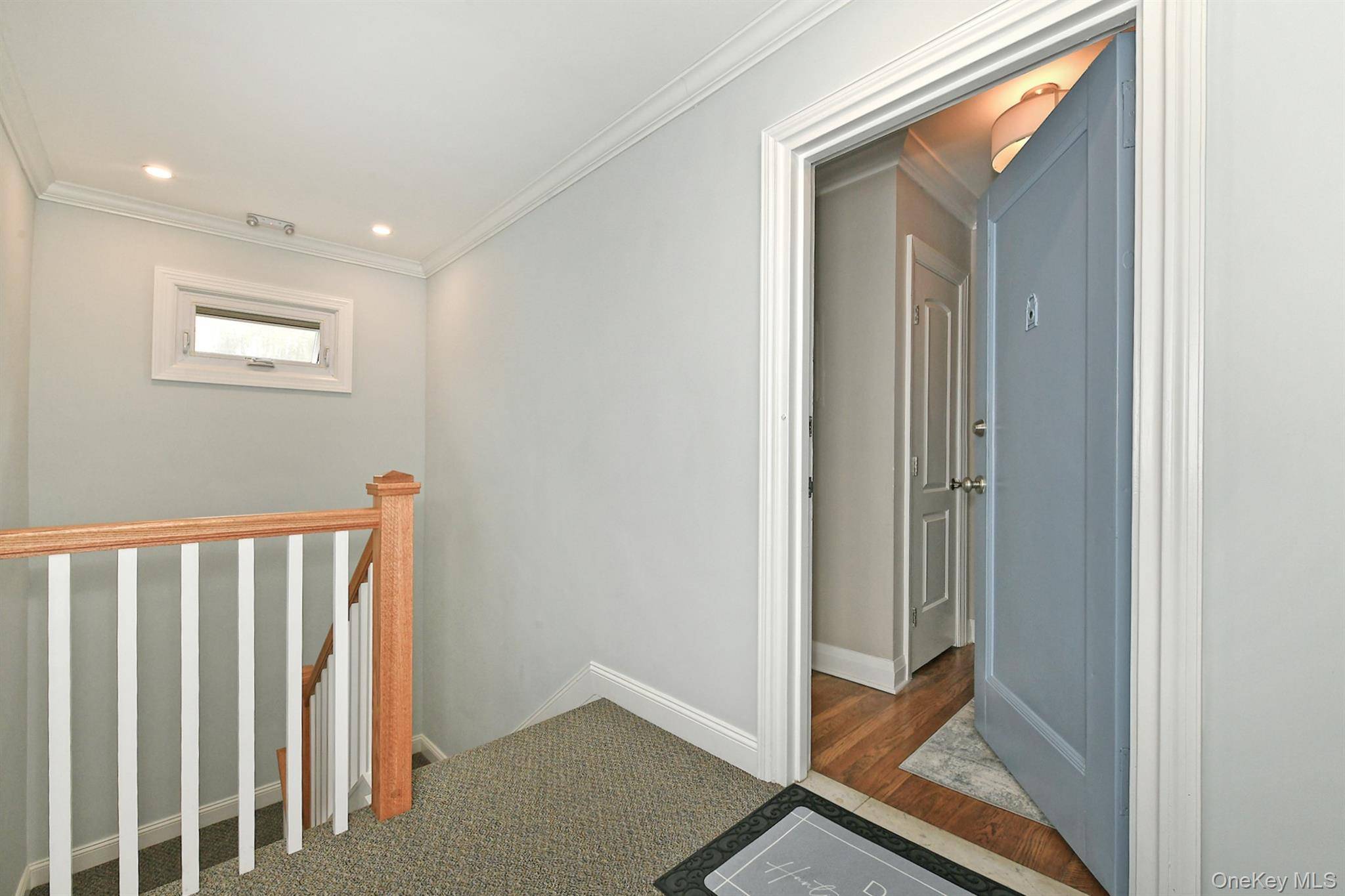 Quiet Huntington Village Location !