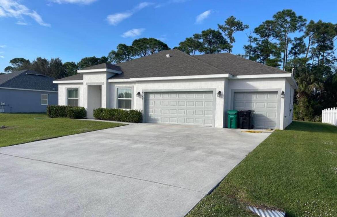 This beautiful, move in ready home is located in the highly desirable Torino area of Port St.