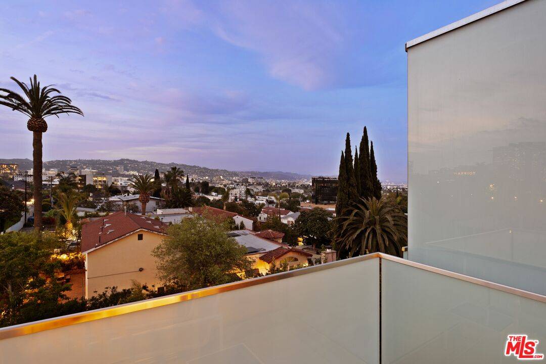 1257 Edris Dr 2BR Beverlywood La