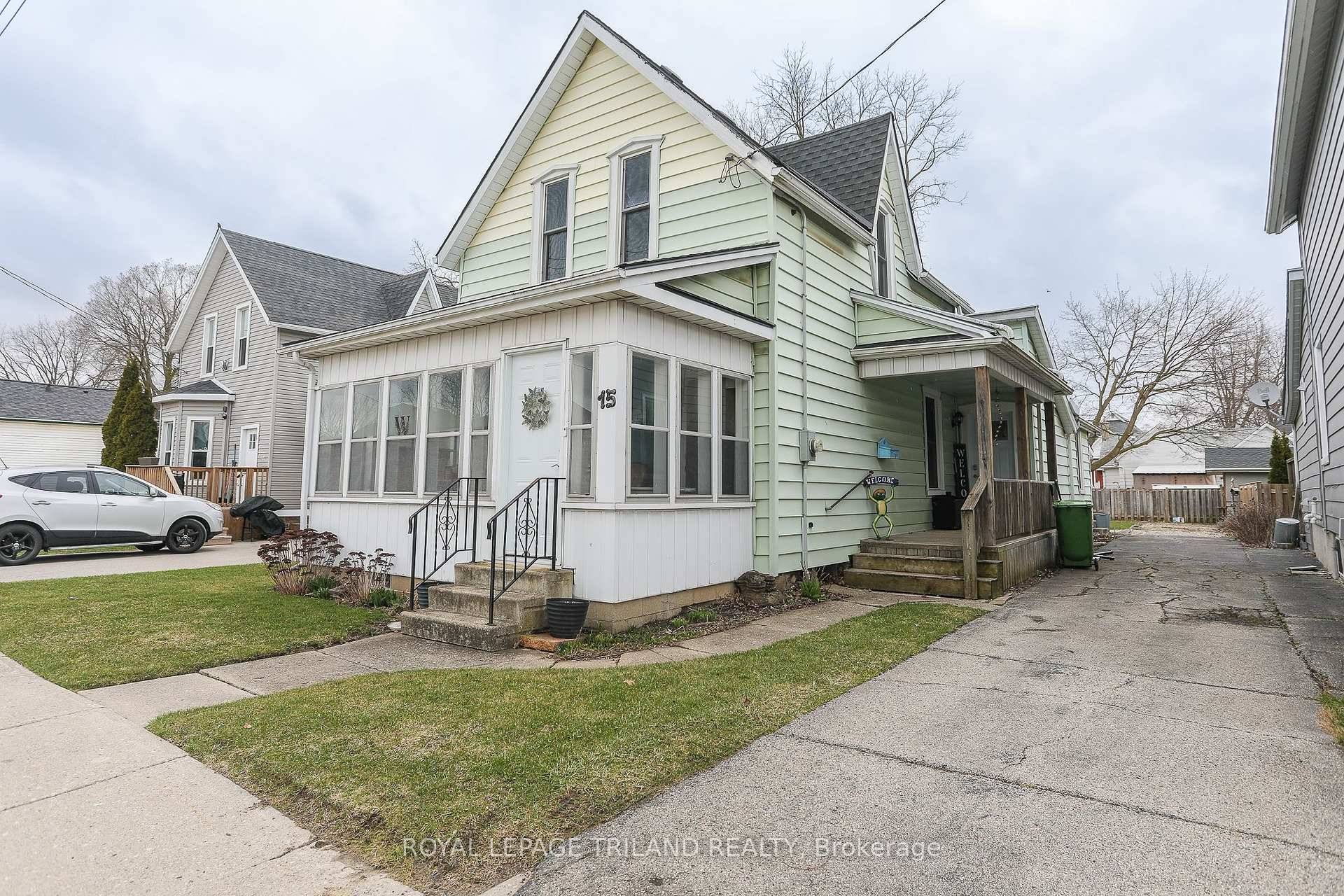 Step into the charm of 15 Eagle St, a delightful 2 storey home in St.