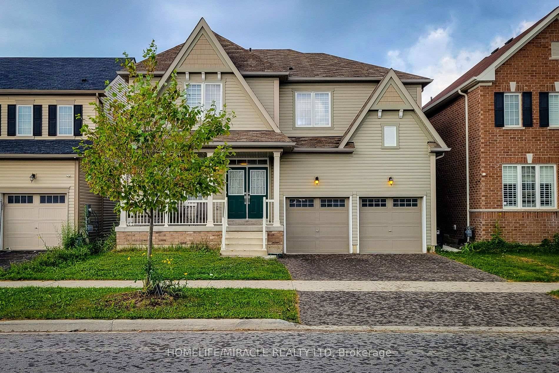 Stunning Detached double car garage drive way home nestled in a sought after Thorold neighborhood.
