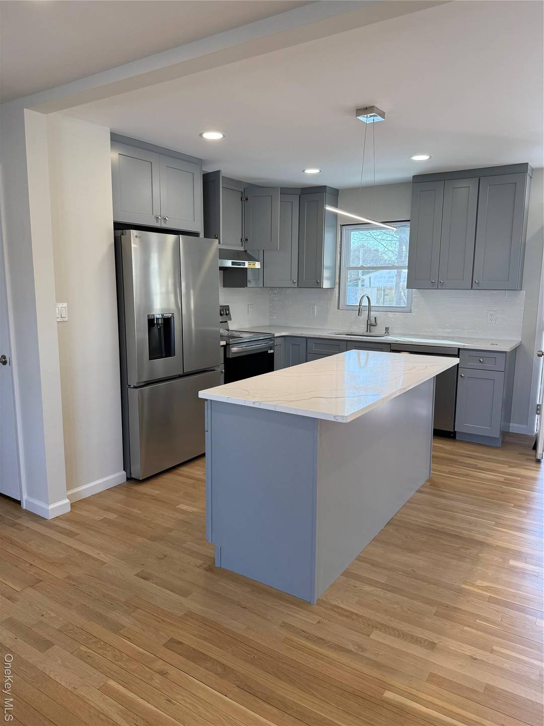 Move right into this freshly renovated 5 bedroom, 2 bath expanded Cape for rent in Hicksville, set on an oversized lot with a full basement and a new oversized driveway ...
