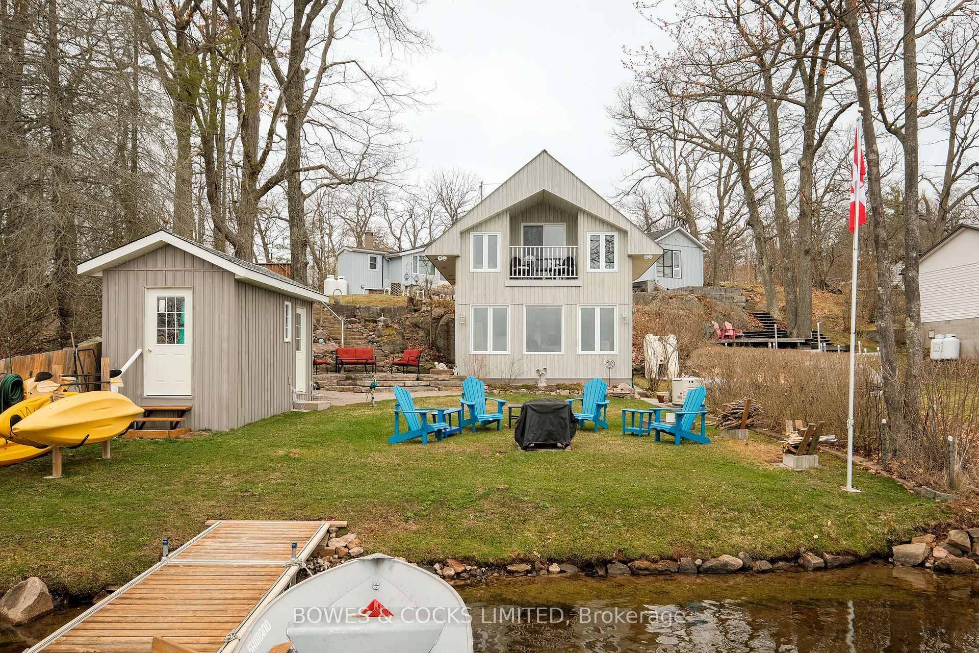 This property on Upper Stoney Lake is a true oasis !